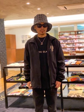 「コラボレーション」｜「アイテム（ナイロンジャケット）」を使った、Shuto Kinoshitaさん（メンズ・170cm）の春コーディネート