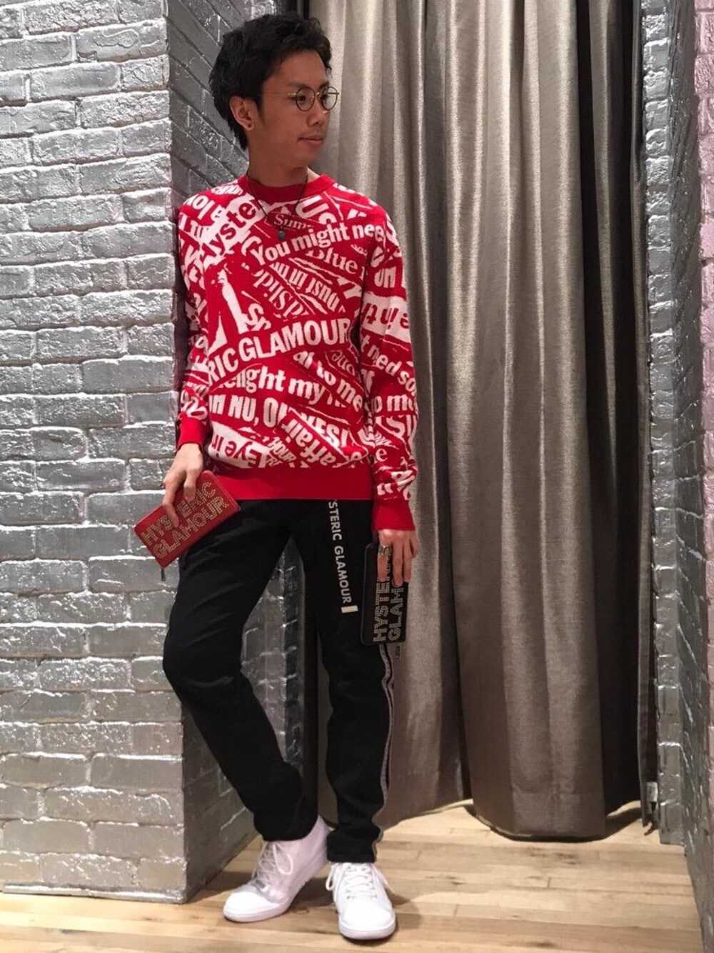 「デニム、カジュアル、ロック、ストリート、大人カジュアル、Hysteric Glamour、ラフ、春コーデ、90'sスタイル、ローテク」｜「HYSTERIC GLAMOURのLOGO テープベルト（ベルト、ブラック系）」を使った、TEPPEIYAMASAKIさん（メンズ・175cm）の冬コーディネートの1枚目の写真