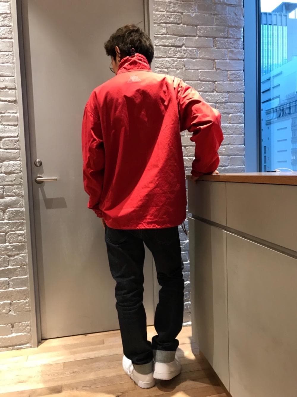「デニム、カジュアル、シンプル、ストリート、大人カジュアル、Hysteric Glamour、ラフ、春コーデ、90'sスタイル、ローテク」｜「HYSTERIC GLAMOURのRAWデニムスリムストレートPT（デニムパンツ、ブルー系）」を使った、TEPPEIYAMASAKIさん（メンズ・175cm）の春コーディネートの1枚目の写真
