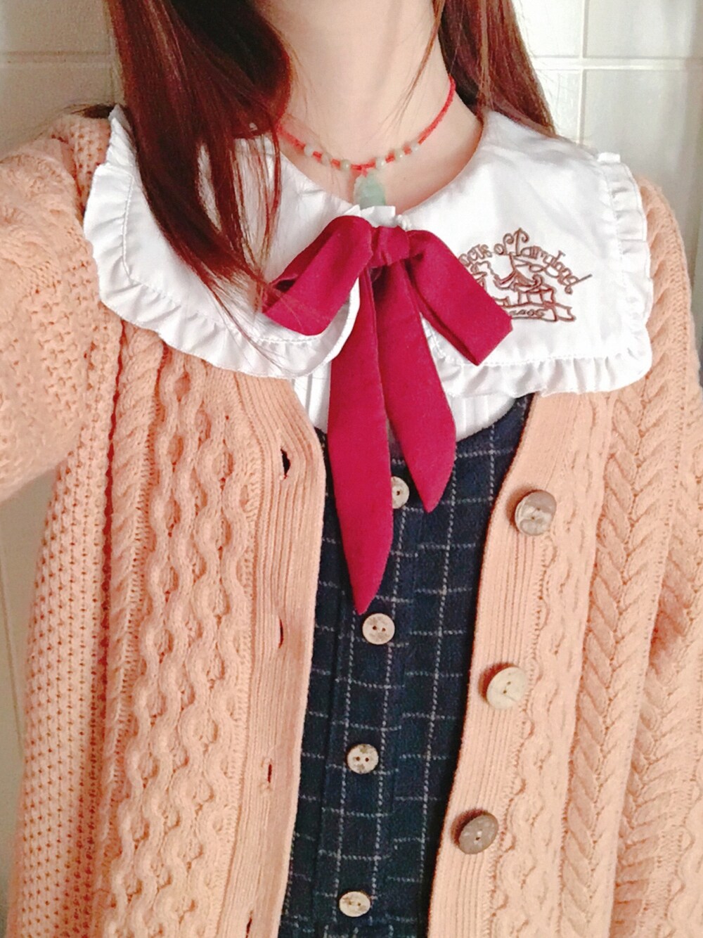「クリスマス、冬コーデ」｜「Ank Rougeのアイテム（シャツ/ブラウス、ホワイト系）」を使った、XminoXさん（レディース・163cm）の冬コーディネートの1枚目の写真