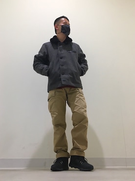 「アイテム（ミリタリージャケット、グレー系）」を使った、N.Nさん（メンズ・165cm）の冬コーディネート