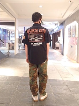 「AVIREX（アヴィレックス）のリラックス イージーパンツ/RELAX EASY PANTS/アヴィレックス/AVIREX（その他パンツ）」を使った、N.Nさん（メンズ・165cm）の春コーディネート