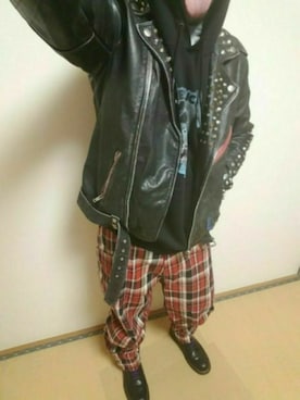 「プルオーバーパーカー」｜「アイテム（ブーツ）」を使った、D.I.JのNxAxOさん（メンズ・178cm）の冬コーディネート