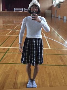 「UNIQLO（ユニクロ）のアイテム（スカート）」を使った、いったんさん（メンズ・168cm）の冬コーディネート