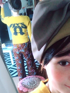 「VINTAGE（ヴィンテージ）のアイテム（ヘアバンド）」を使った、T.Iさん（レディース・165cm）の冬コーディネート