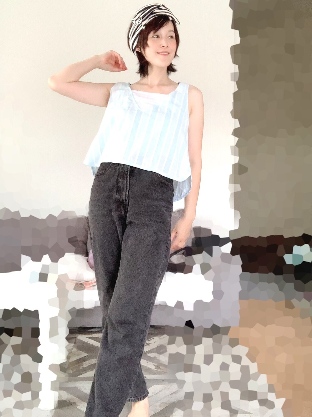 courregesのキャミソールを使った人気ファッション