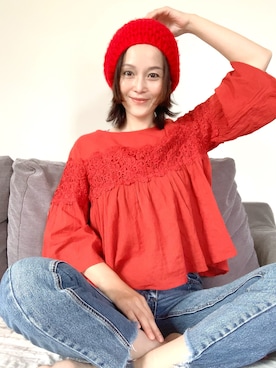 「赤ニット帽」｜T.Iさん（レディース・165cm）の秋コーディネート