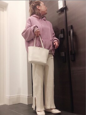 「KOBE LETTUCE（コウベレタス）のアイテム（バレエシューズ）」を使った、じるぴさん（レディース・159cm）の春コーディネート