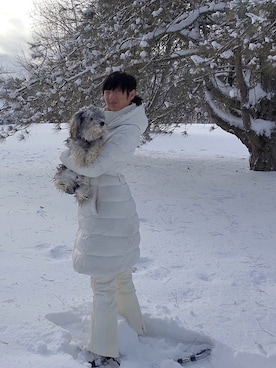 Adrienne Wu (胡明邦)さんのコーディネート