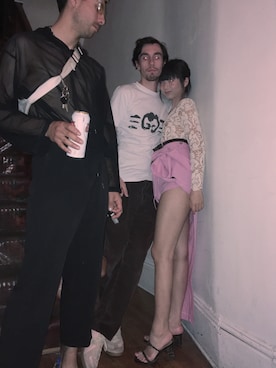 Adrienne Wu (胡明邦)さんのコーディネート