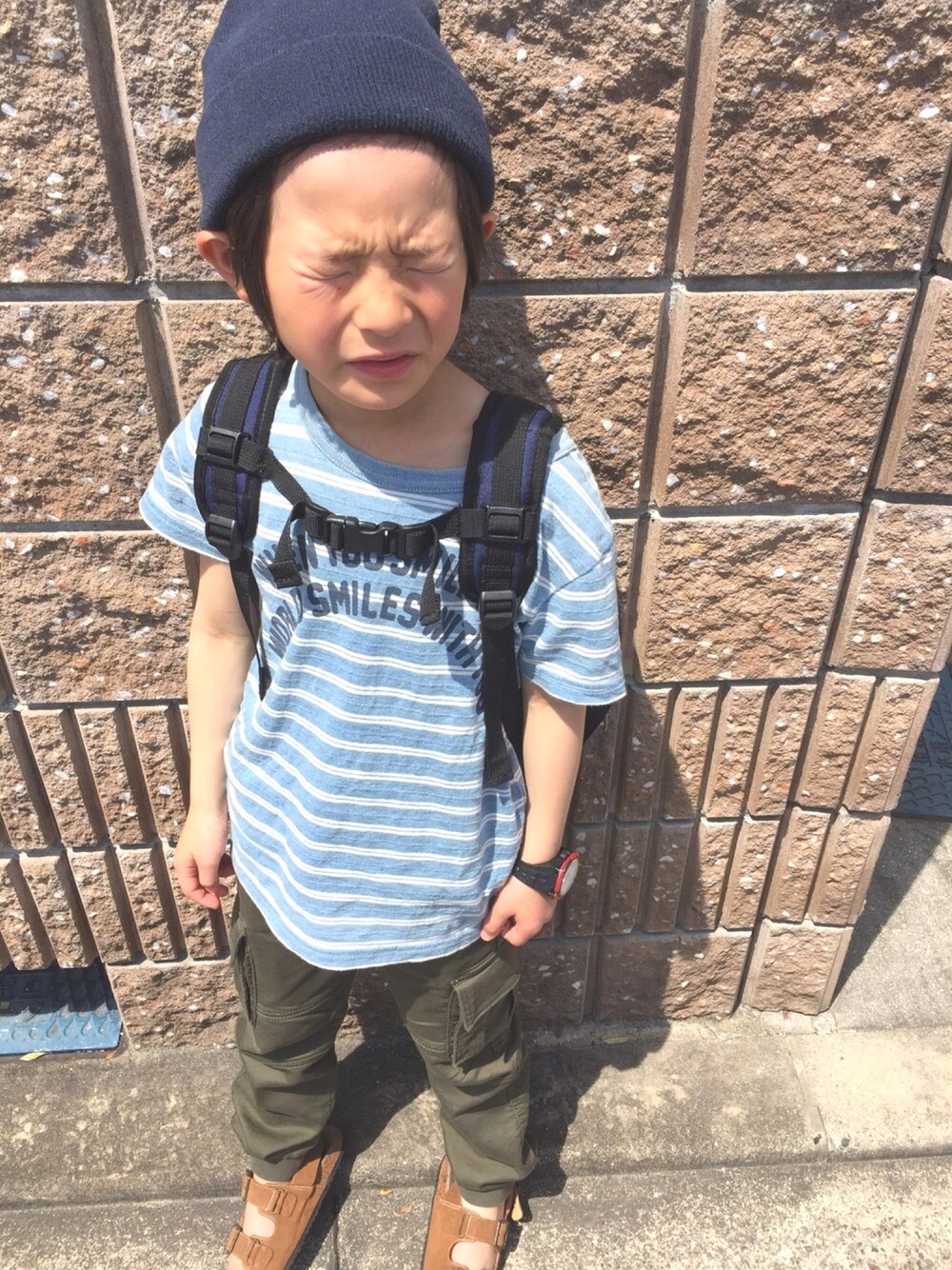 「キッズコーデ、男の子コーデ、kids、カーゴパンツ」｜「H&Mのアイテム（カーゴパンツ、グリーン系）」を使った、michelさん（キッズ・120cm）の春コーディネートの1枚目の写真