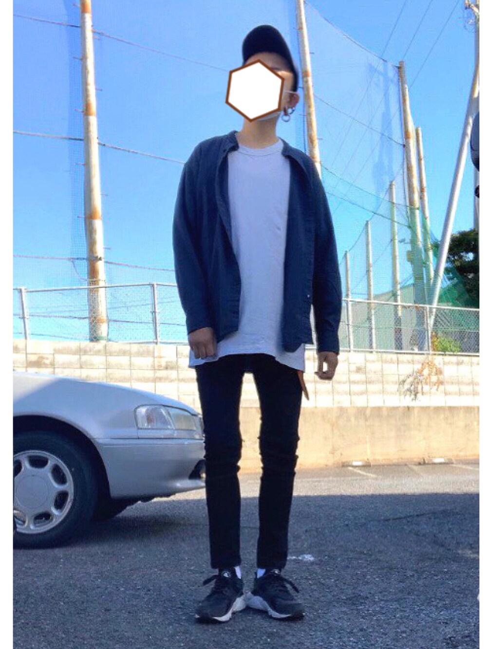 「UNIQLO、プチプラ、スキニーデニム、バンドカラーシャツ、ハラチ、キャップ、スキニーパンツ」｜「POLO RALPH LAURENのキャップ（キャップ、ブルー系）」を使った、みなもすさん（レディース・164cm）の秋コーディネートの1枚目の写真