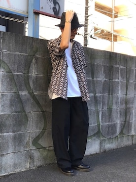 「ストローハット」｜「アイテム（スラックス）」を使った、かっしーさん（メンズ・167cm）の夏コーディネート