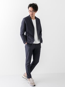 「URBAN RESEARCH ROSSO MEN（アーバンリサーチロッソメン）のアイテム（テーラードジャケット）」を使った、Juniyaさん（メンズ・184cm）の冬コーディネート