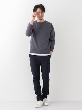 「ジャックパーセル」｜「アイテム（スウェット）」を使った、Juniyaさん（メンズ・184cm）の春コーディネート