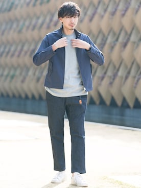 「ネイビーコーデ」｜「アイテム（ブルゾン）」を使った、Juniyaさん（メンズ・184cm）の春コーディネート