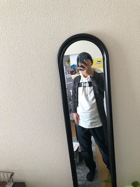 「EVOLUTION（エボリューション）のアイテム（トップス）」を使った、ケントさん（メンズ・165cm）の春コーディネート