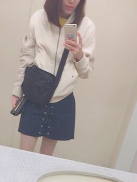 「アイテム（スマホグッズ）」を使った、蒼さん（レディース・164cm）の春コーディネート