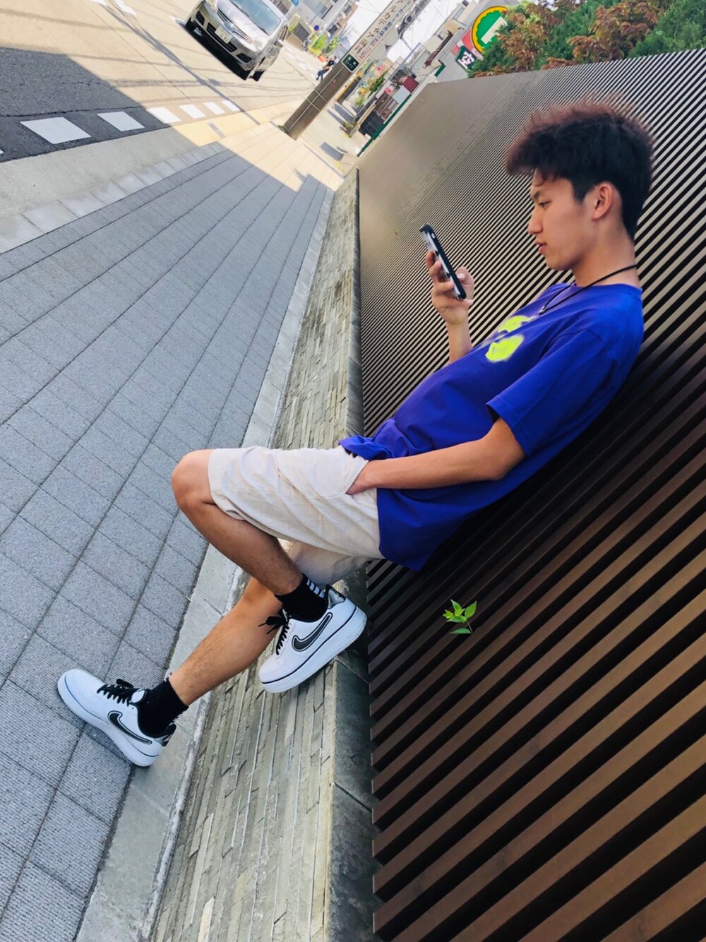 「古着、古着MIX、古着女子、古着男子、相互フォロー、今日のコーデ、夏コーデ、いいね、save、フォローお願いします🤑、おしゃれさんと繋がりたい、古着好きな人と繋がりたい」｜「CocoloBlandのアイテム（Tシャツ/カットソー、パープル系）」を使った、onechandog[相互フォロー]さん（メンズ・170cm）の春コーディネートの1枚目の写真
