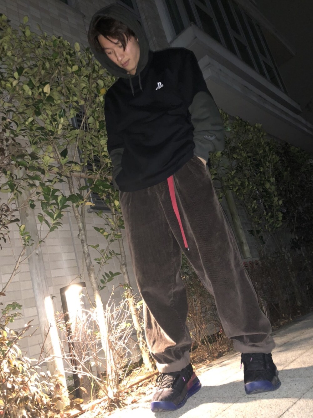 「GU、カーハート、carhartt、NIKE、古着、古着MIX、ストリート、ビッグシルエット、お洒落さんとつながりたい、いいね、save、フォローお願いします🤑」｜「Carharttのアイテム（パーカー、グリーン系）」を使った、onechandog[相互フォロー]さん（メンズ・170cm）の冬コーディネートの1枚目の写真