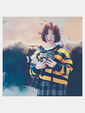 「who are uのアイテム（パーカー、その他）」を使った、浮轩木有豆豆さん（レディース・155cm）の秋コーディネート