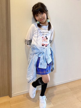 「H&M（エイチ・アンド・エム）のアイテム（スニーカー）」を使った、Kaoさん（キッズ・125cm）の冬コーディネート