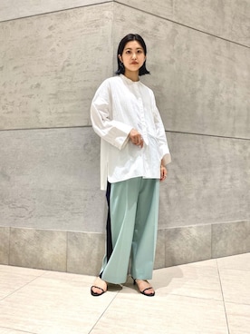 「ASTRAET（アストラット）のアイテム（パンツ）」を使った、足立（adachi）さん（レディース・160cm）の春コーディネート