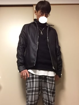 「しまむら（シマムラ）のアイテム（ライダースジャケット）」を使った、tommmyさん（メンズ・163cm）の冬コーディネート