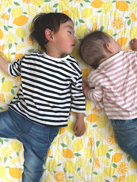 「きょうだい」｜「アイテム（パンツ）」を使った、samariさん（キッズ・70cm）の春コーディネート