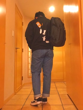 「RIPNDIP（リップンディップ）のアイテム（ブルゾン）」を使った、たなちゅぅさん（メンズ・173cm）の春コーディネート