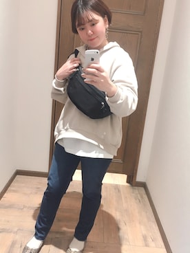 Mana【GLOBAL WORK】さんのコーディネート