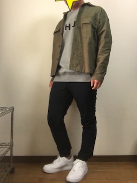 「HUF（ハフ）のアイテム（スウェット）」を使った、Yさん（メンズ・170cm）の春コーディネート