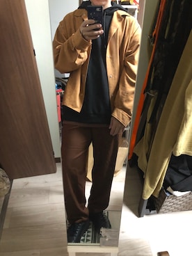 「THEE（シー）のアイテム（トップス）」を使った、サトウさん。さん（メンズ・172cm）の秋コーディネート