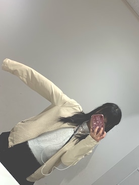 「FOREVER 21（フォーエバー トゥエンティーワン）のアイテム（ジャケット/アウター、ベージュ系）」を使った、macoさん（レディース・150cm）の春コーディネート