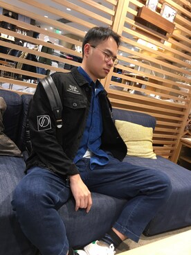 「UNIQUE（ユニーク）のアイテム」を使った、崔叶原さん（メンズ・176cm）の春コーディネート