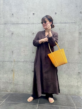 「SHENERY（シーナリー）のスキッパーリネンロングドレス（One piece dress、ブラウン系）」を使った、KITAHARAさん（レディース・152cm）の春コーディネート