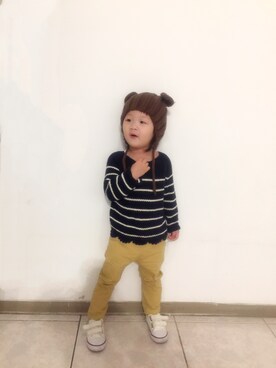 黃小樂 is wearing babyGAP