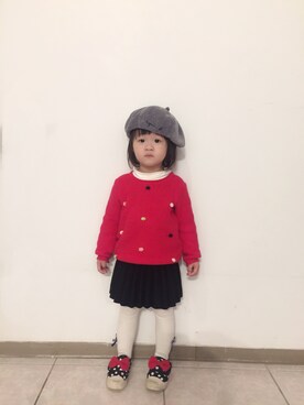 黃小樂 is wearing 西松屋