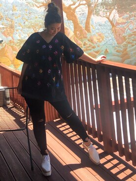 「刺繍」｜「アイテム（その他トップス）」を使った、Yakumiさん（レディース・168cm）の夏コーディネート