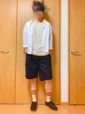 「UNIQLO（ユニクロ）のアイテム（シャツ/ブラウス、ホワイト系）」を使った、@kaoruさん（メンズ・177cm）の春コーディネート