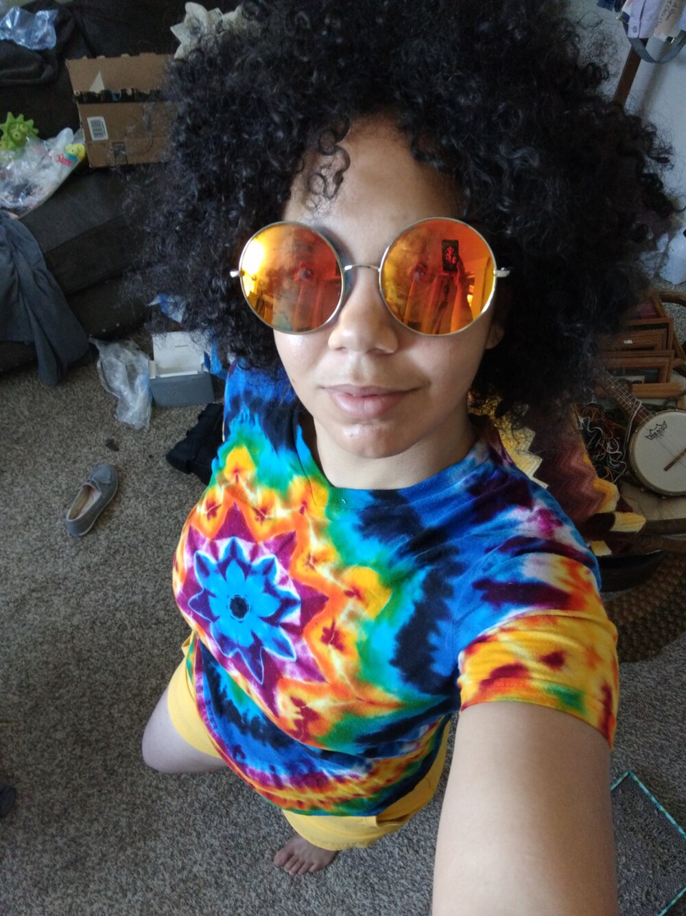 「tie dye、70's、bold、summer」｜「harmonytiedyeのアイテム（Tシャツ/カットソー、その他）」を使った、jandrixさん（レディース・162cm）の春コーディネートの1枚目の写真