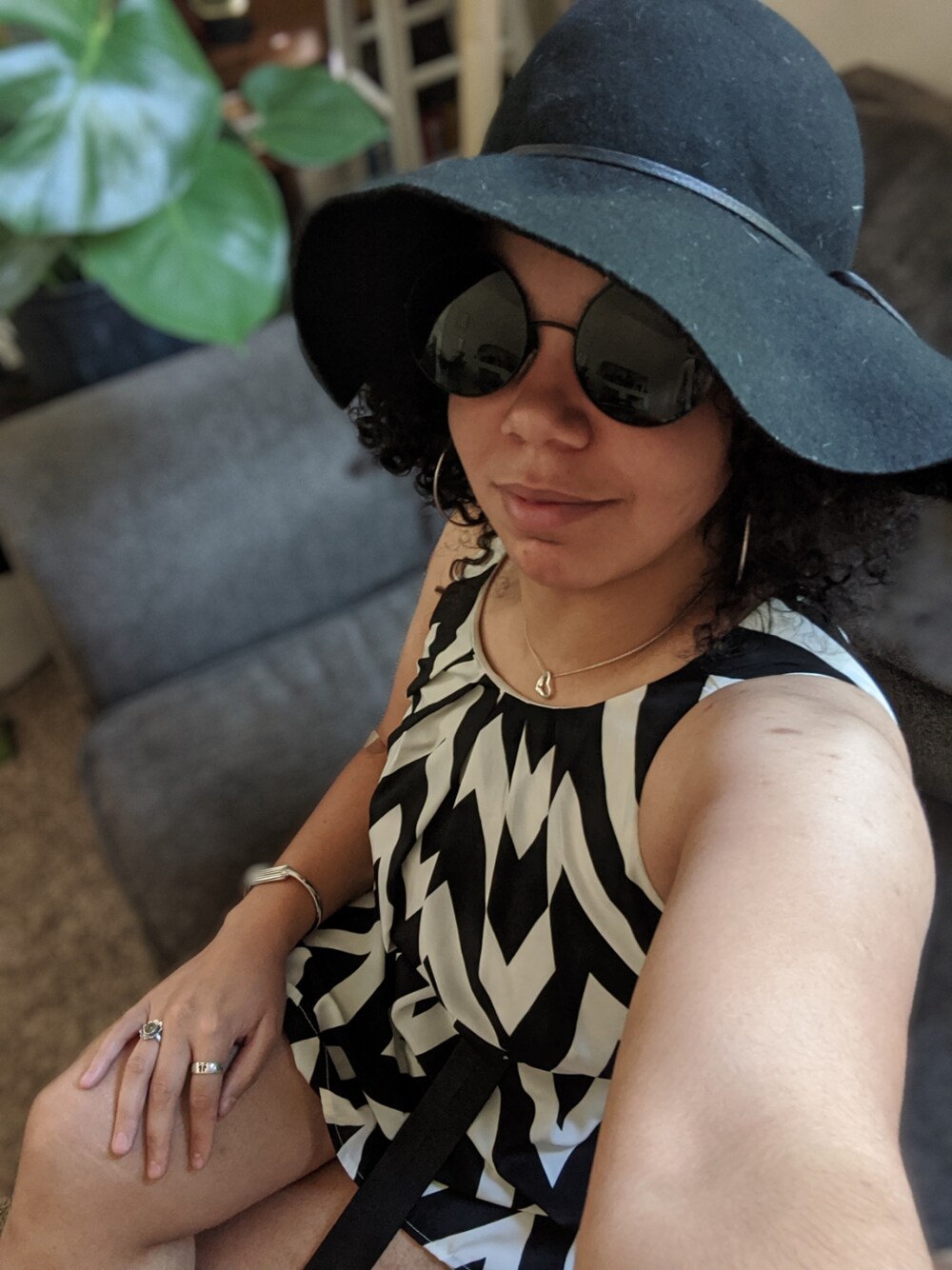 「chevron、black and white、summer」｜「modclothのアイテム（ワンピース/ドレス、その他）」を使った、jandrixさん（レディース・162cm）の春コーディネートの1枚目の写真