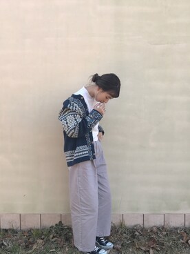 「CONVERSE（コンバース）のCONVERSE コンバース オール スター オックス / ALL STAR OX(BLACK) 32160321（スニーカー）」を使った、ERIさん（レディース・161cm）の冬コーディネート