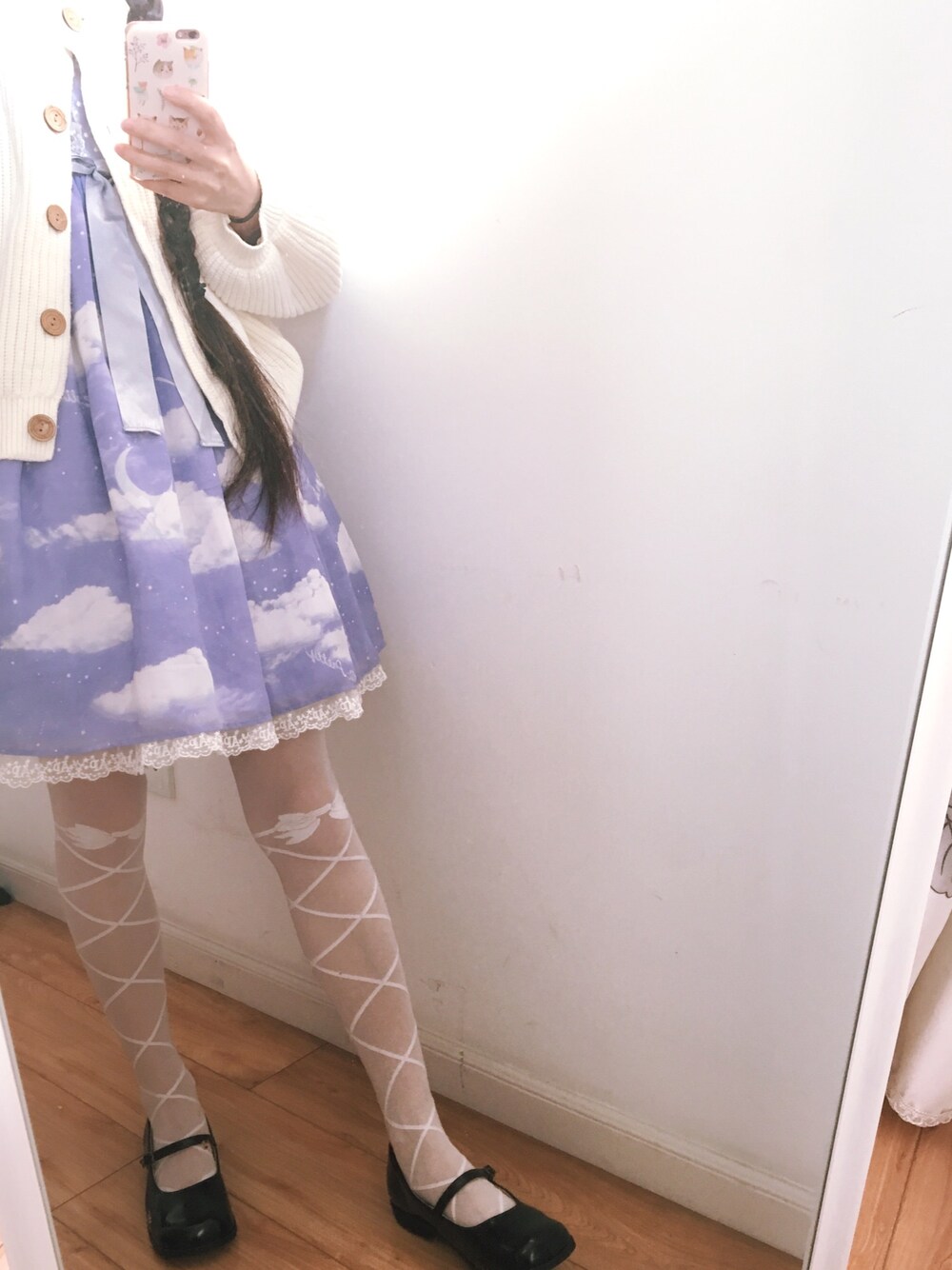 「Angelic Prettyのアイテム（ワンピース、パープル系）」を使った、莨十月さん（レディース・163cm）の春コーディネートの1枚目の写真