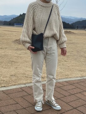 「ボリュームニット」｜「アイテム（スニーカー）」を使った、なみなみなさん（レディース・156cm）の冬コーディネート