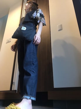 「green label relaxing（グリーンレーベルリラクシング）のKFC フラワーモチーフサンダル（サンダル、イエロー系）」を使った、chiiikaさん（レディース・156cm）の夏コーディネート