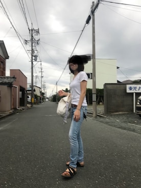 「BIRKENSTOCK（ビルケンシュトック）のアイテム（サンダル、ブラック系）」を使った、chiiikaさん（レディース・156cm）の秋コーディネート