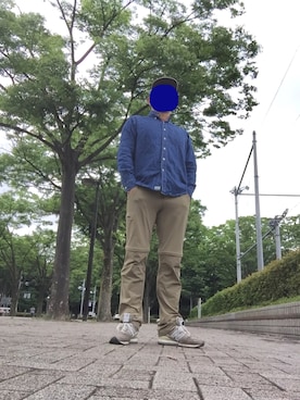 「ノームコア」｜「アイテム（チノパンツ）」を使った、Mさん（メンズ・168cm）の夏コーディネート