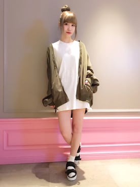 「PUNYUS（プニュズ）のアイテム（MA-1）」を使った、PUNYUS  さん（レディース・165cm）の春コーディネート