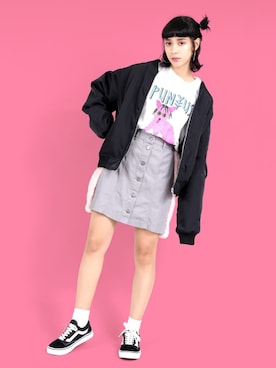 「PUNYUS（プニュズ）のアイテム（MA-1）」を使った、PUNYUS  さん（レディース・165cm）の秋コーディネート